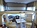 2015 Thor Motor Coach Challenger Photo #16
