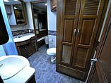 2015 Thor Motor Coach Challenger Photo #10