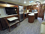 2015 Thor Motor Coach Challenger Photo #2