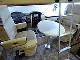 2015 Thor Motor Coach Challenger Photo #14