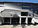 2015 Thor Motor Coach Challenger Photo #17
