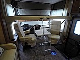 2015 Thor Motor Coach Challenger Photo #4
