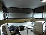 2015 Thor Motor Coach Challenger Photo #5