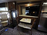 2015 Thor Motor Coach Challenger Photo #6