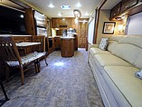 2015 Thor Motor Coach Challenger Photo #15
