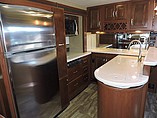 2015 Thor Motor Coach Challenger Photo #10