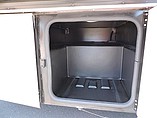 2015 Thor Motor Coach Challenger Photo #28
