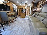 2016 Thor Motor Coach Challenger Photo #4