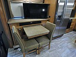 2016 Thor Motor Coach Challenger Photo #5