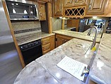 2016 Thor Motor Coach Challenger Photo #7