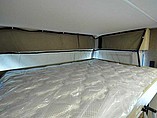 2016 Thor Motor Coach Challenger Photo #18