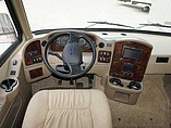 2012 Thor Motor Coach Challenger Photo #10