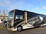 2015 Thor Motor Coach Challenger Photo #15