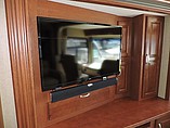 2015 Thor Motor Coach Challenger Photo #14