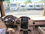 2016 Thor Motor Coach Challenger Photo #3