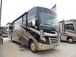 15 Thor Motor Coach Challenger