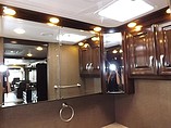 2016 Thor Motor Coach Challenger Photo #18