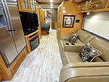 2016 Thor Motor Coach Challenger Photo #2