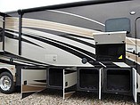2016 Thor Motor Coach Challenger Photo #20