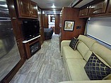 2015 Thor Motor Coach Challenger Photo #22