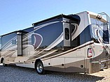 2015 Thor Motor Coach Challenger Photo #3