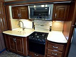 2015 Thor Motor Coach Challenger Photo #18