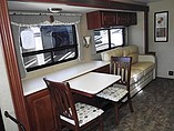 2015 Thor Motor Coach Challenger Photo #4