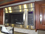 2015 Thor Motor Coach Challenger Photo #18