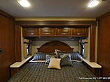 2015 Thor Motor Coach Challenger Photo #21