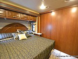 2015 Thor Motor Coach Challenger Photo #22