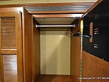 2015 Thor Motor Coach Challenger Photo #23