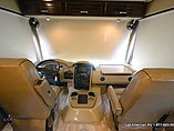 2016 Thor Motor Coach Challenger Photo #8