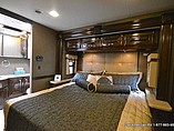 2016 Thor Motor Coach Challenger Photo #14