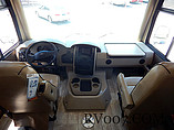 2016 Thor Motor Coach Challenger Photo #8