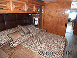 2016 Thor Motor Coach Challenger Photo #25