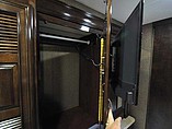 2016 Thor Motor Coach Challenger Photo #16