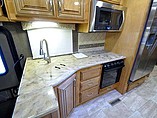 2016 Thor Motor Coach Challenger Photo #7