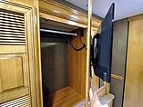 2016 Thor Motor Coach Challenger Photo #19