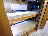 2016 Thor Motor Coach Challenger Photo #20