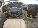 2012 Thor Motor Coach Challenger Photo #20