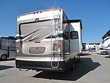 2012 Thor Motor Coach Challenger Photo #21