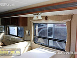 2015 Thor Motor Coach Challenger Photo #28