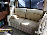 2015 Thor Motor Coach Challenger Photo #29