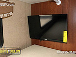 2015 Thor Motor Coach Challenger Photo #39