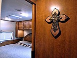 2012 Thor Motor Coach Challenger Photo #14