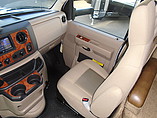 2015 Thor Motor Coach Chateau Photo #7