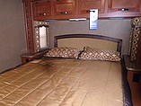 2015 Thor Motor Coach Chateau Photo #17