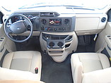 2016 Thor Motor Coach Chateau Photo #5