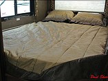 2016 Thor Motor Coach Chateau Photo #14