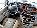 2016 Thor Motor Coach Chateau Photo #14